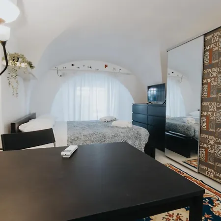 Al Sottosopra Apartment